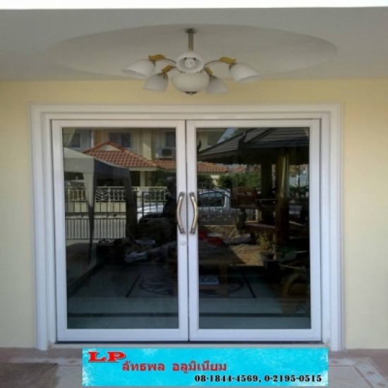 ร้านกระจกอลูมิเนียม นนทบุรี - ร้านลัทธพล อลูมิเนียม - กระจกอลูมิเนียม  ร้านกระจกอลูมิเนียม  ร้านกระจกอลูมิเนียมนนทบุรี  ติดตั้งกั้นห้องกระจก  กั้นห้องกระจกอะลูมิเนียมนนทบุรี  ประตูอลูมิเนียม  หน้าต่างอลูมิเนียม  กั้นห้องอาบน้ำ 